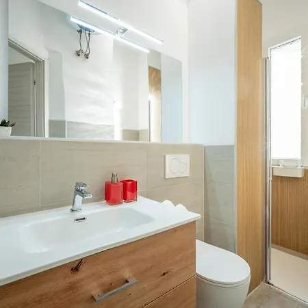 Flower - Affitti Brevi Italia 아파트 트리에스테